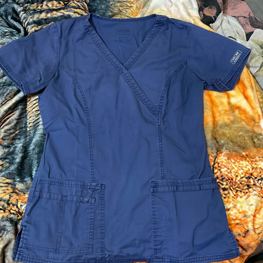 Scrub top